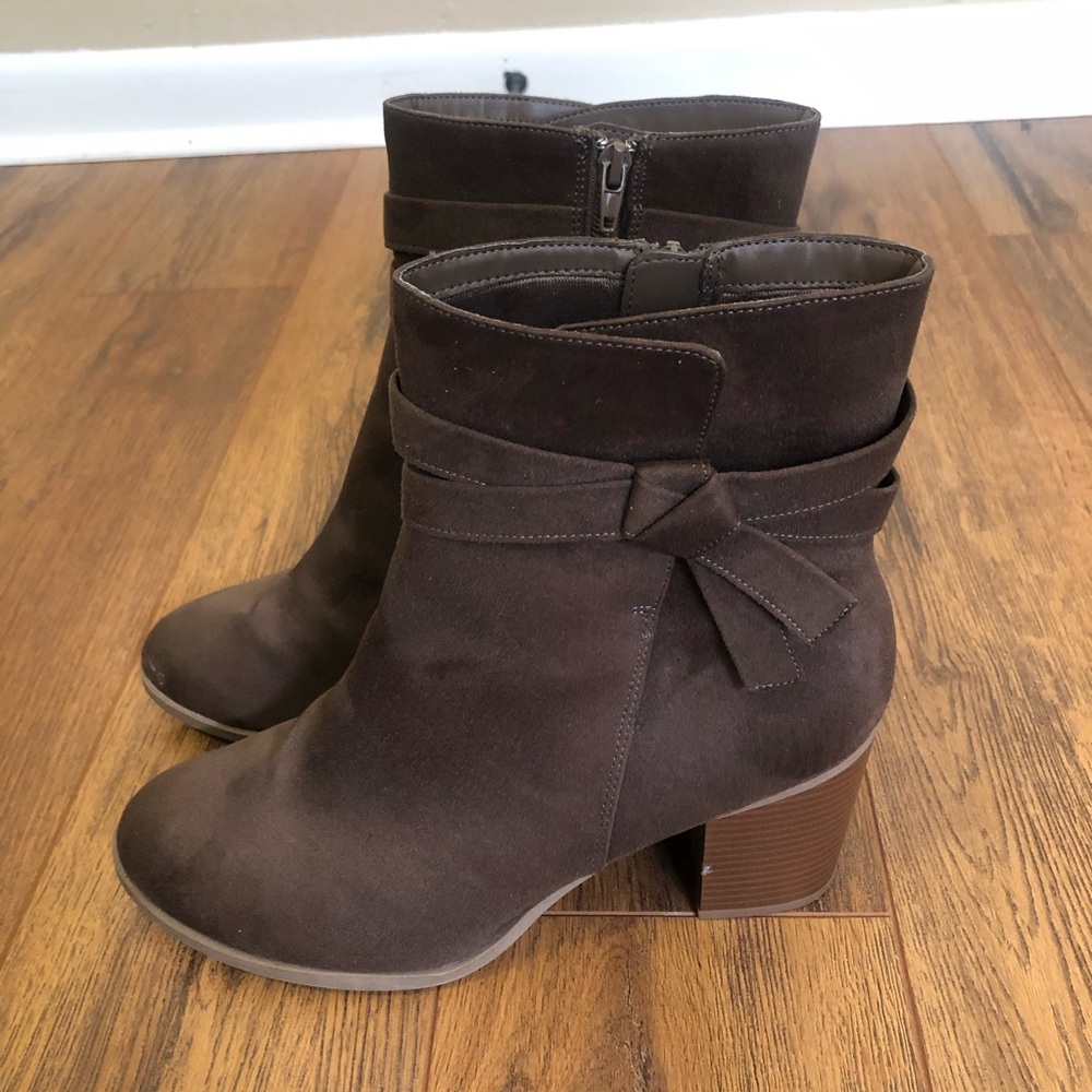 Women's Taupe Ankle Boots Block Heels Height of 3.5 Inches Size 12